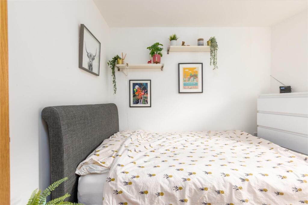 55 Weavers Mill Close, BS5-5.jpg