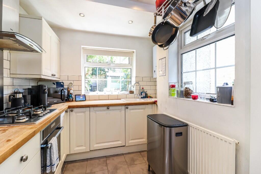 Kitchen/breakfast rm