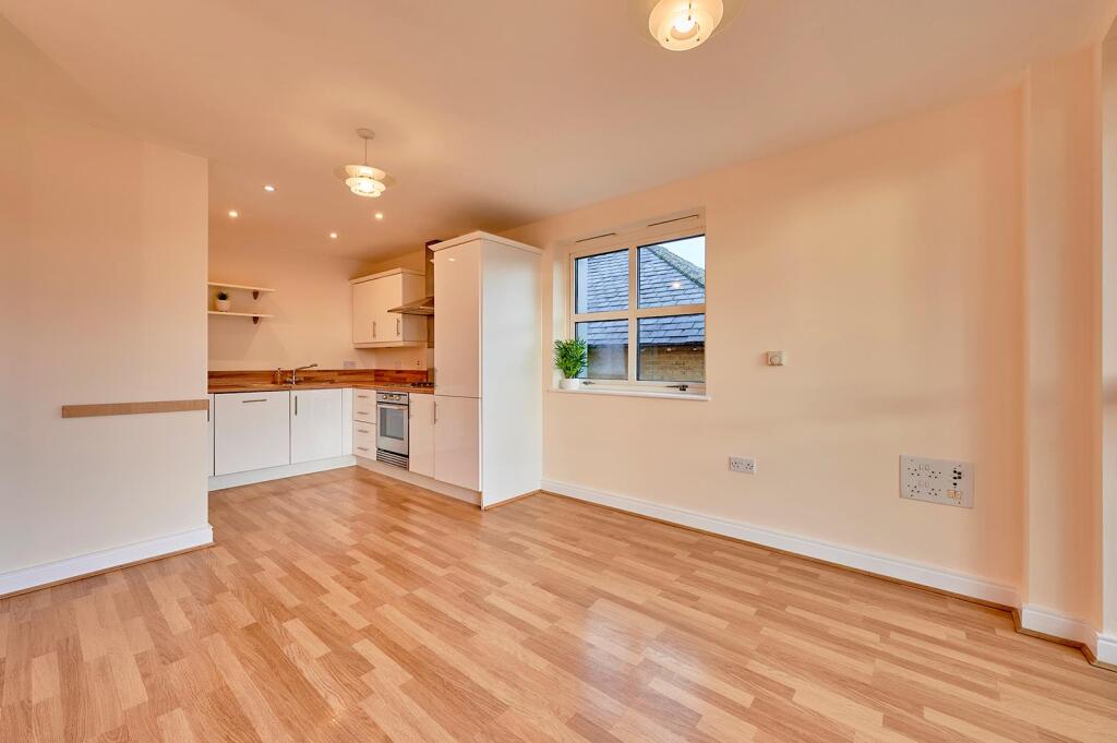 Open Plan Living Room/Kitchen