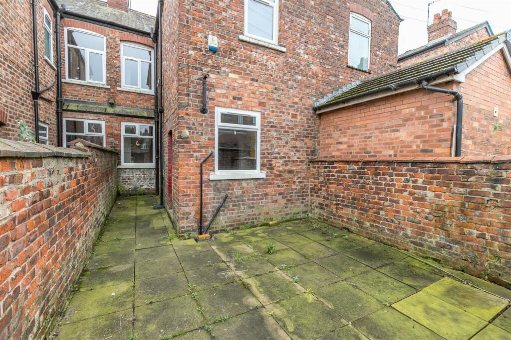 Rear Courtyard