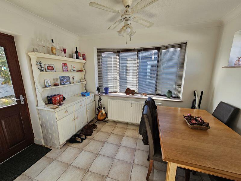 Breakfast Room