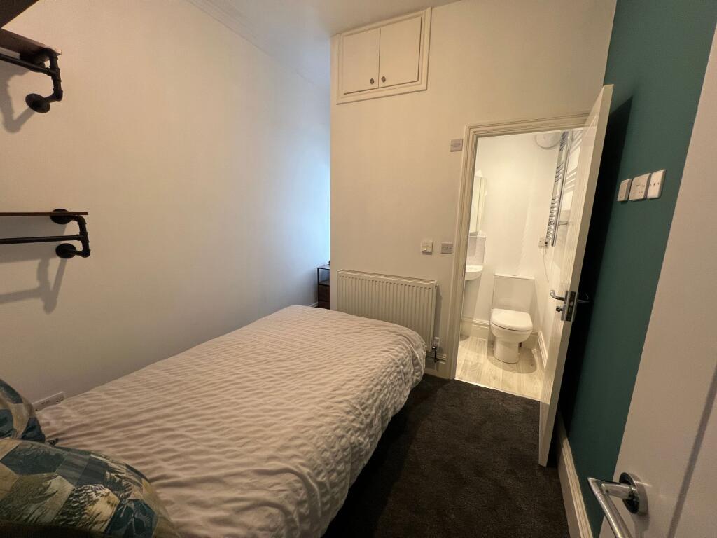 Room 6