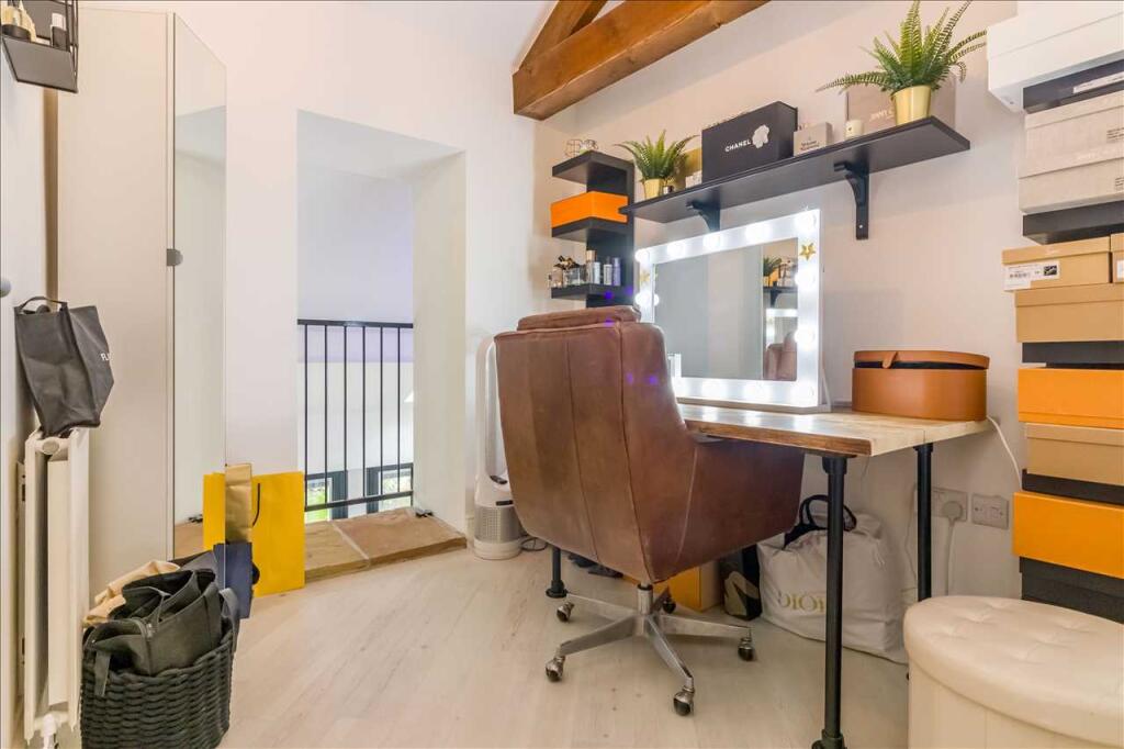 Bedroom 4/Study