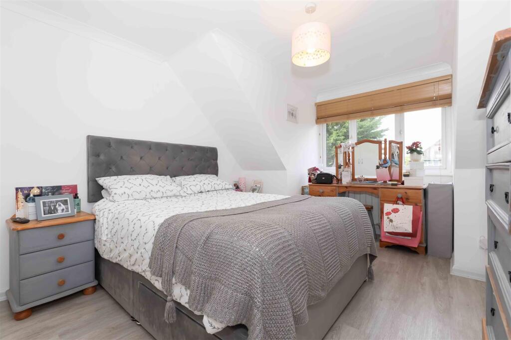 Hangleton Court_3.jpg