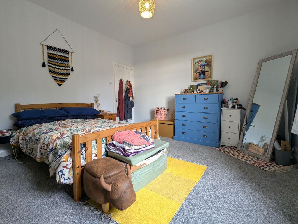 Photograph 10