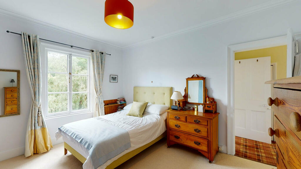 28-Claremont-Road-06012022_213019