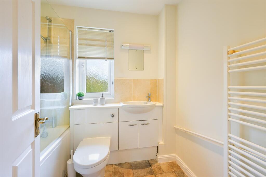 FARRIERS CLOSE- (9).jpg