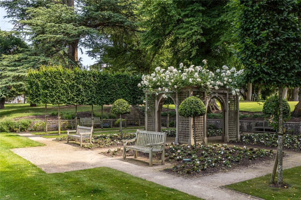 Walled Gardens