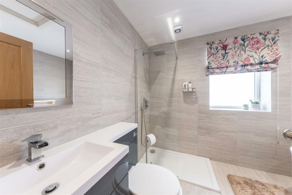 127a Crewe Road-038.jpg