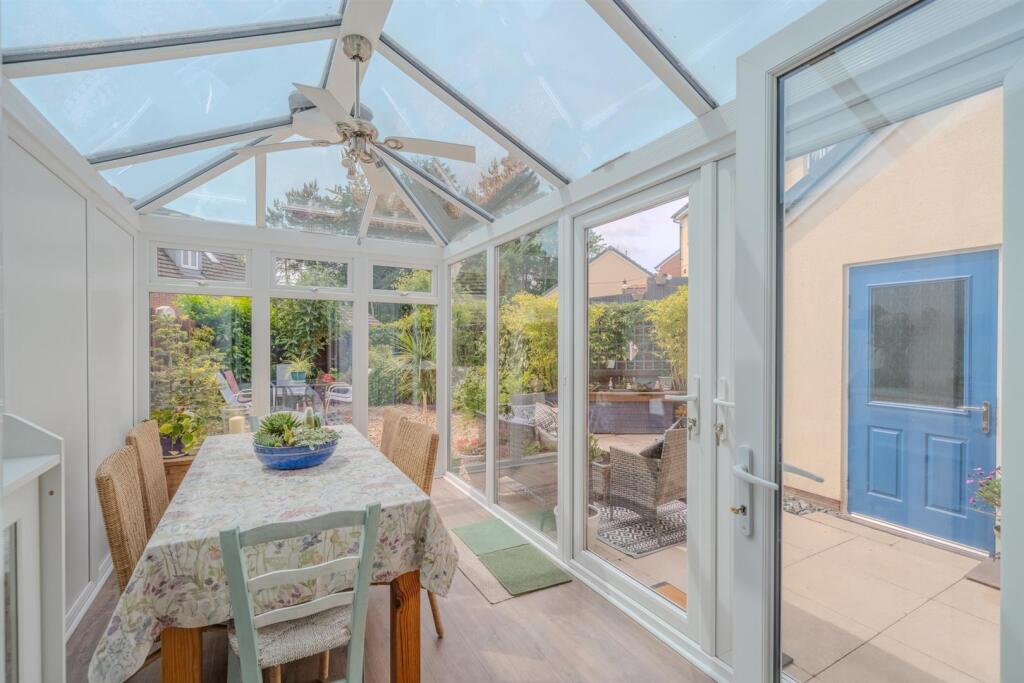 70 Heol Y Gros-23.jpg