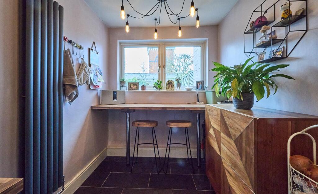 Refitted Breakfast Kitchen