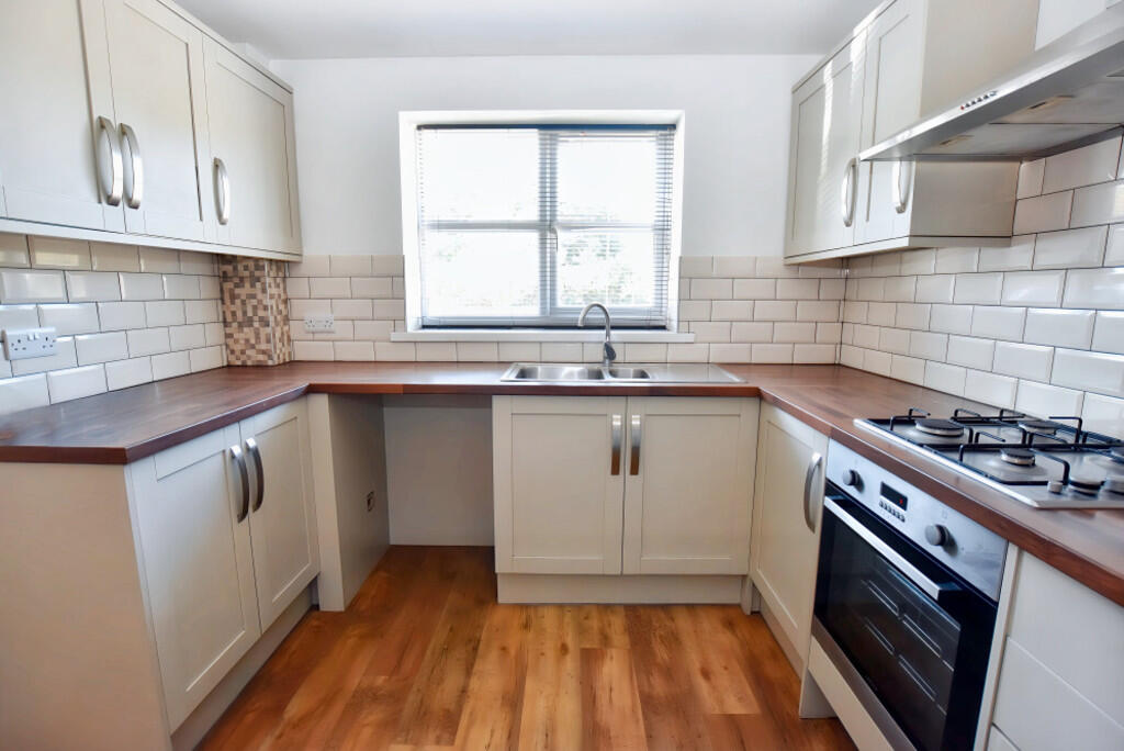 Kitchen 2