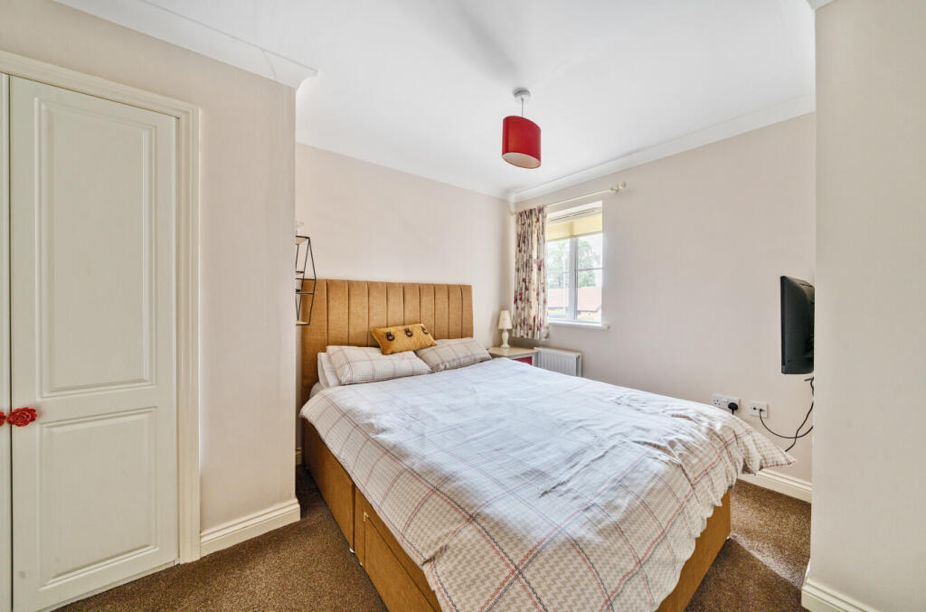 1318091-8-6864009...