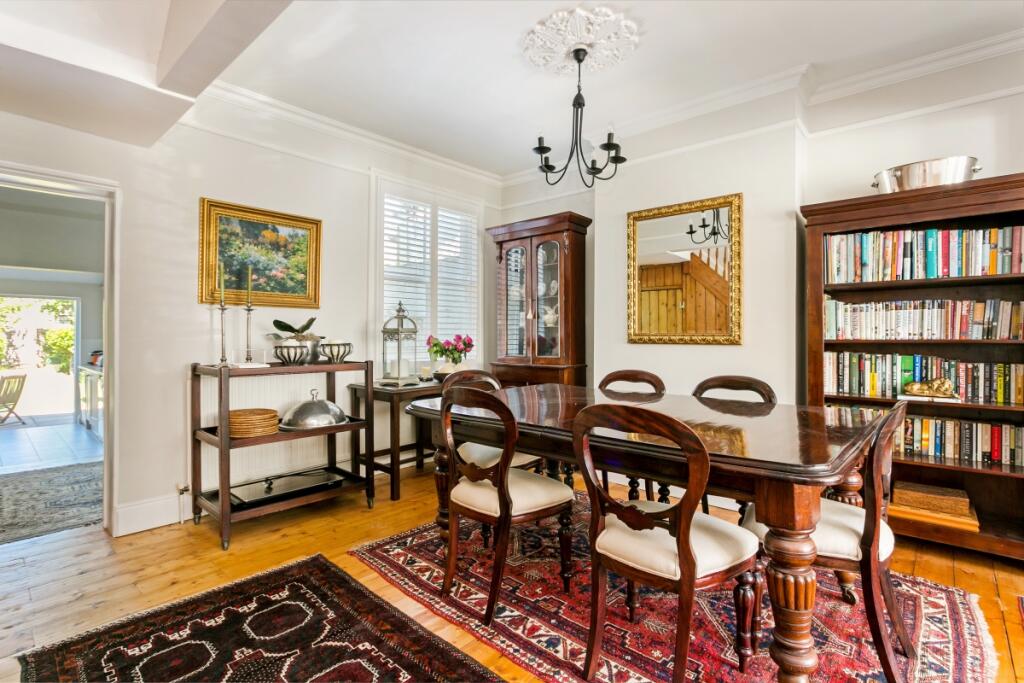 37 Queens Road 28...