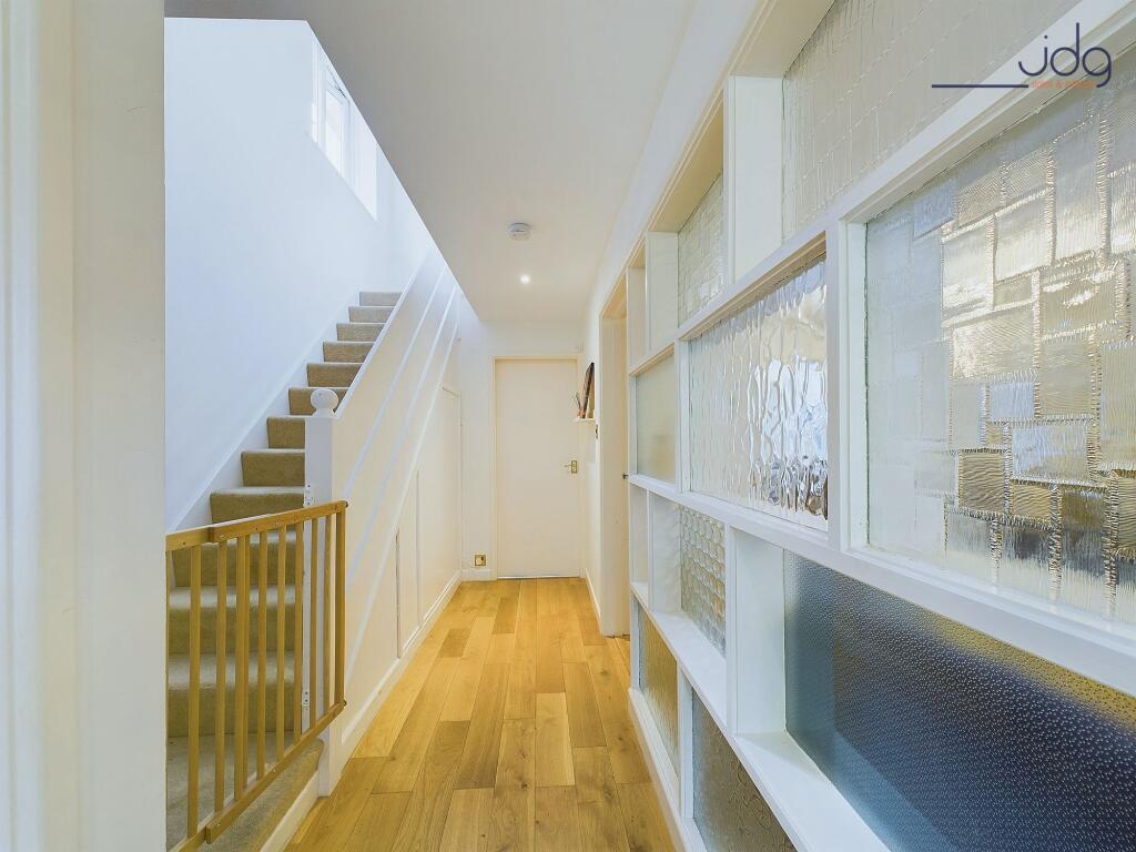 The welcoming hallway