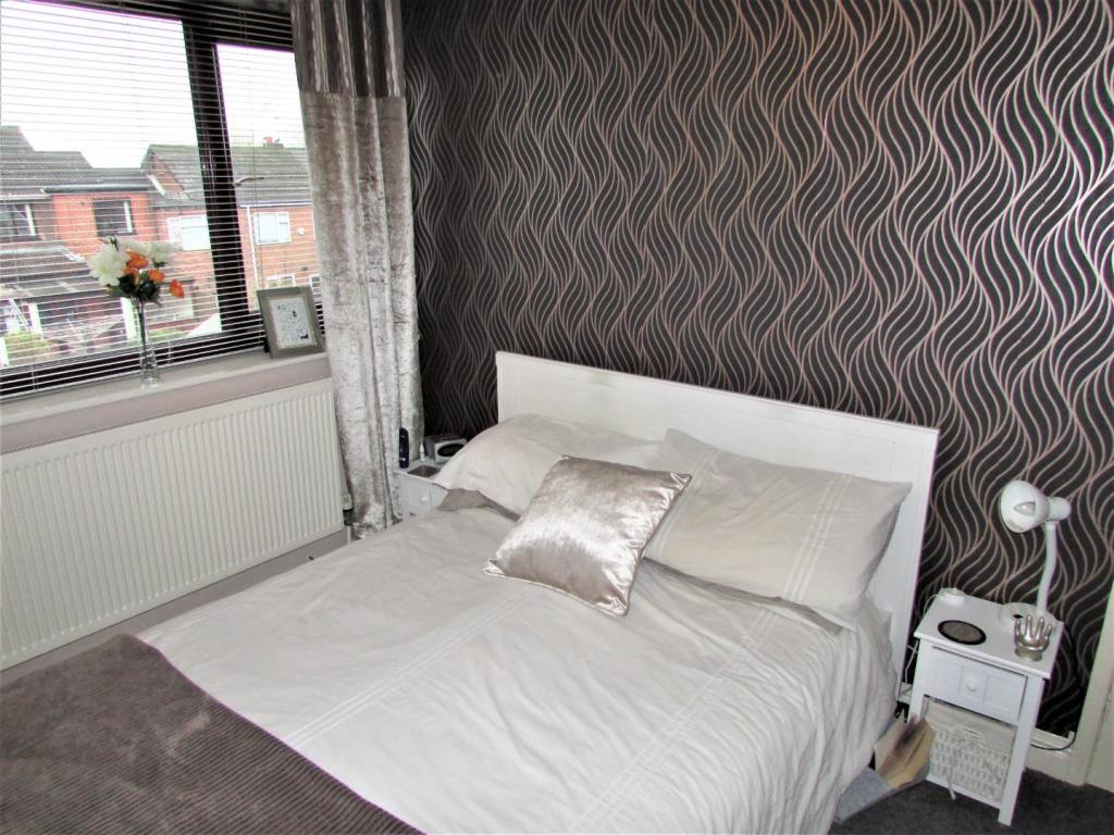 NorfolkCres67bedd1.JPG