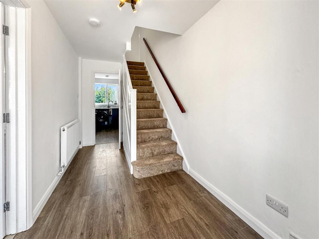 hallway.jpg