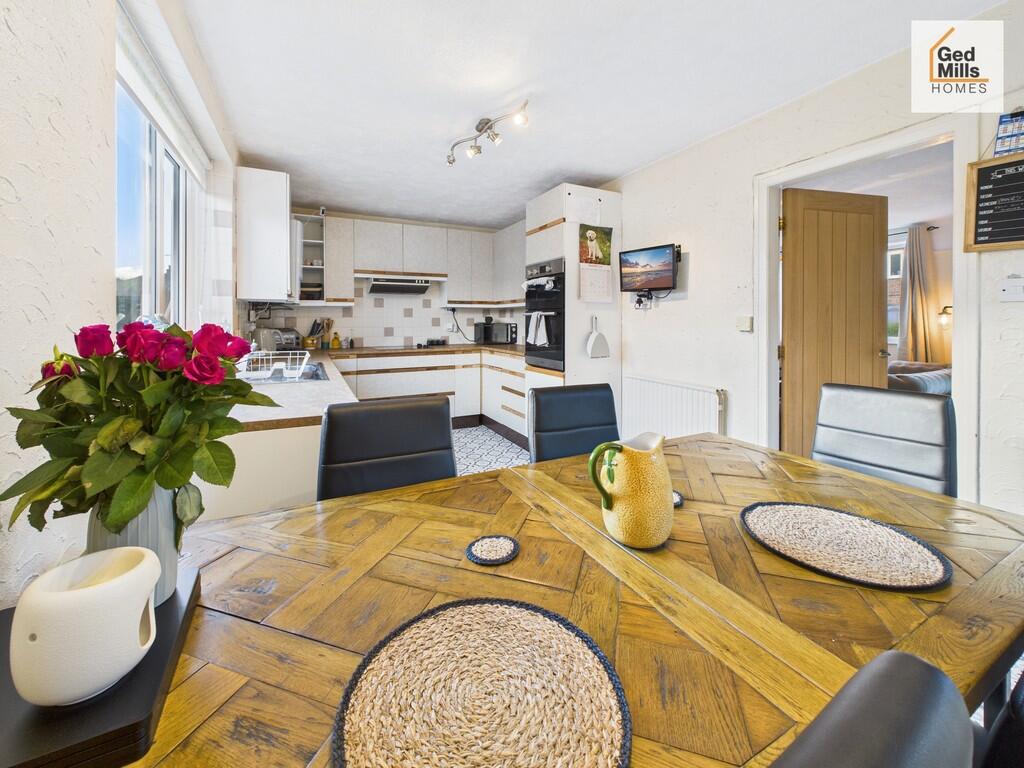 CAM04261G0-PR0119...