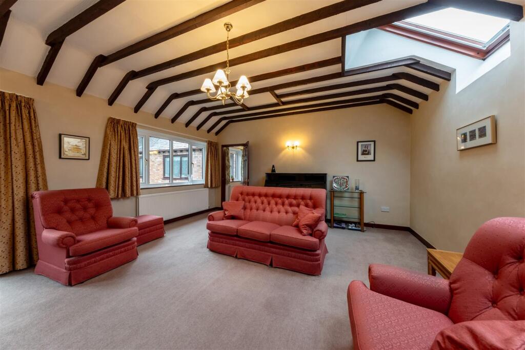 1 Fern Lea Mews-013.jpg
