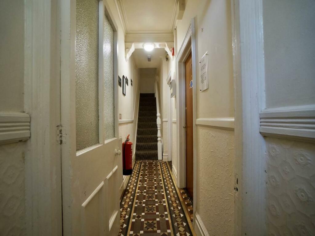 Hallway.jpg