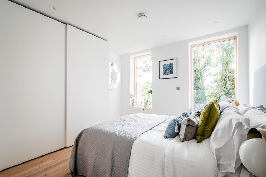 Blackburn House 23 - 16.jpg