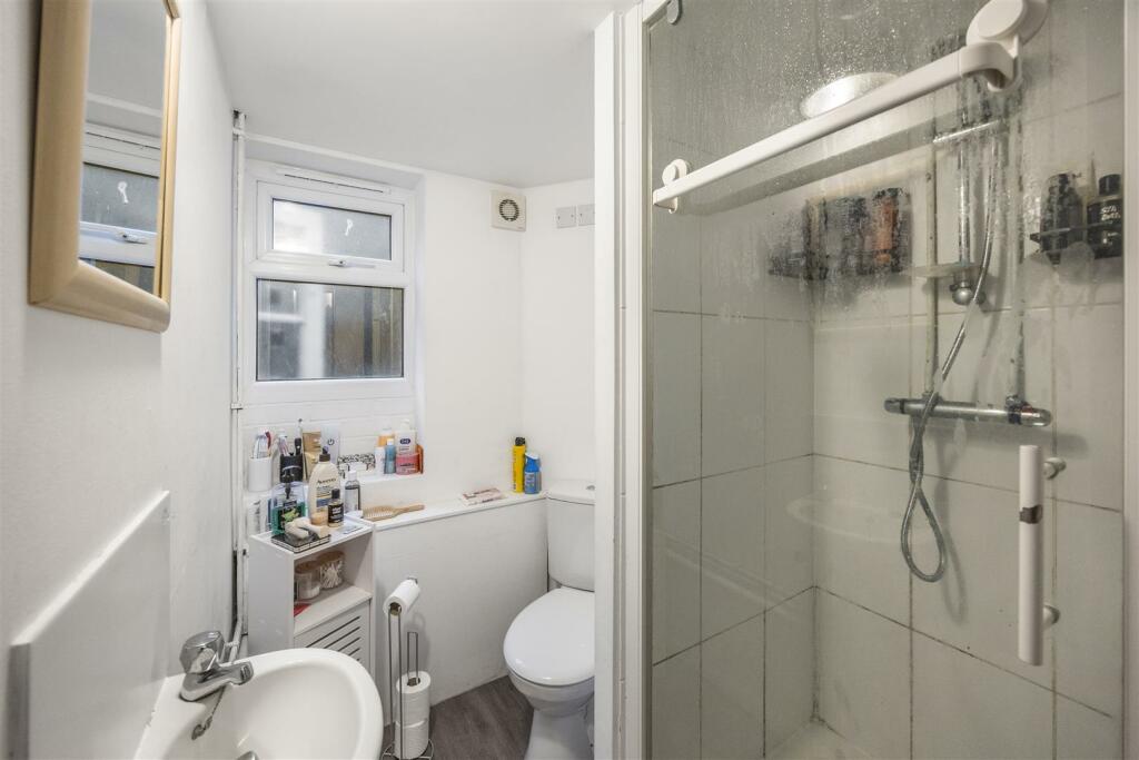 Bathroom 2