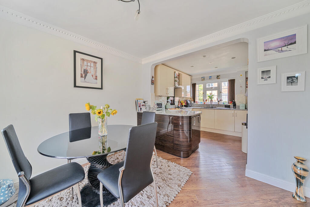 1325588-9-68764d0...