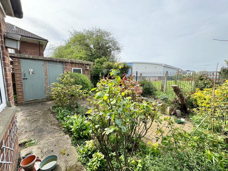Garden and out buildings