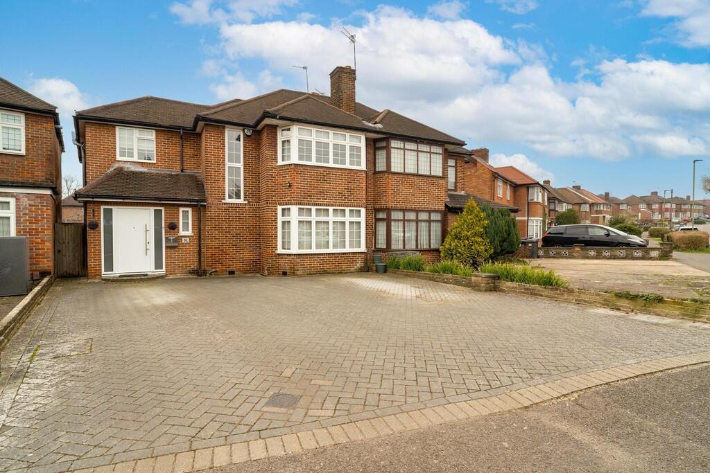 001-51 Wolmer Gar...