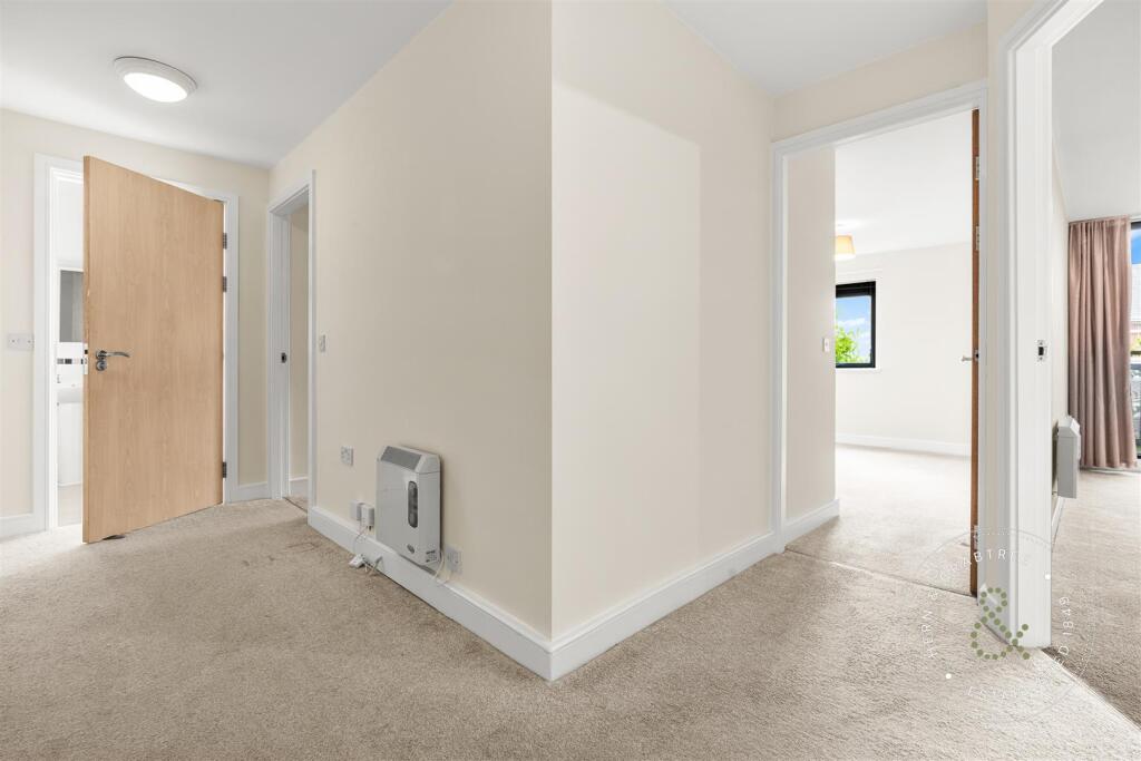 The Monico, Rhiwbina, Hern Crabtree (16).jpg