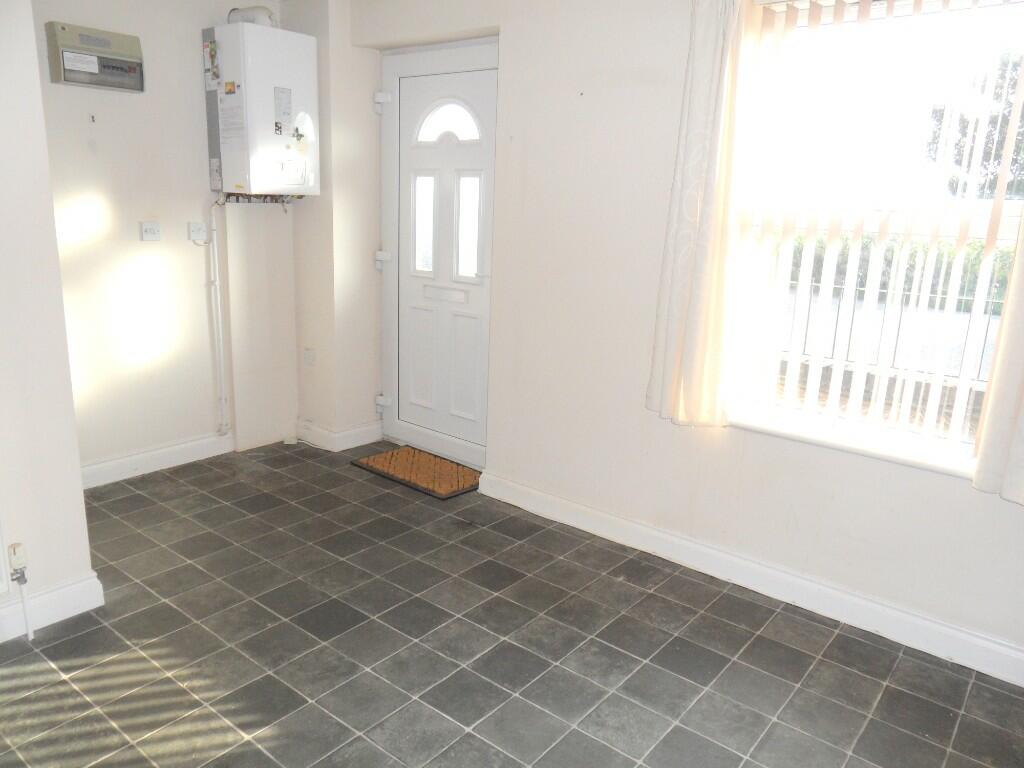 KITCHEN/BREAKFAST RM