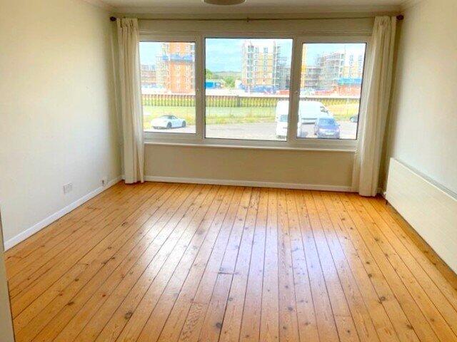 Bedroom - River View