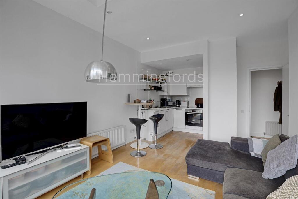 07-445484168-HMF-JJ-Spectrum House-7-medium.jpg