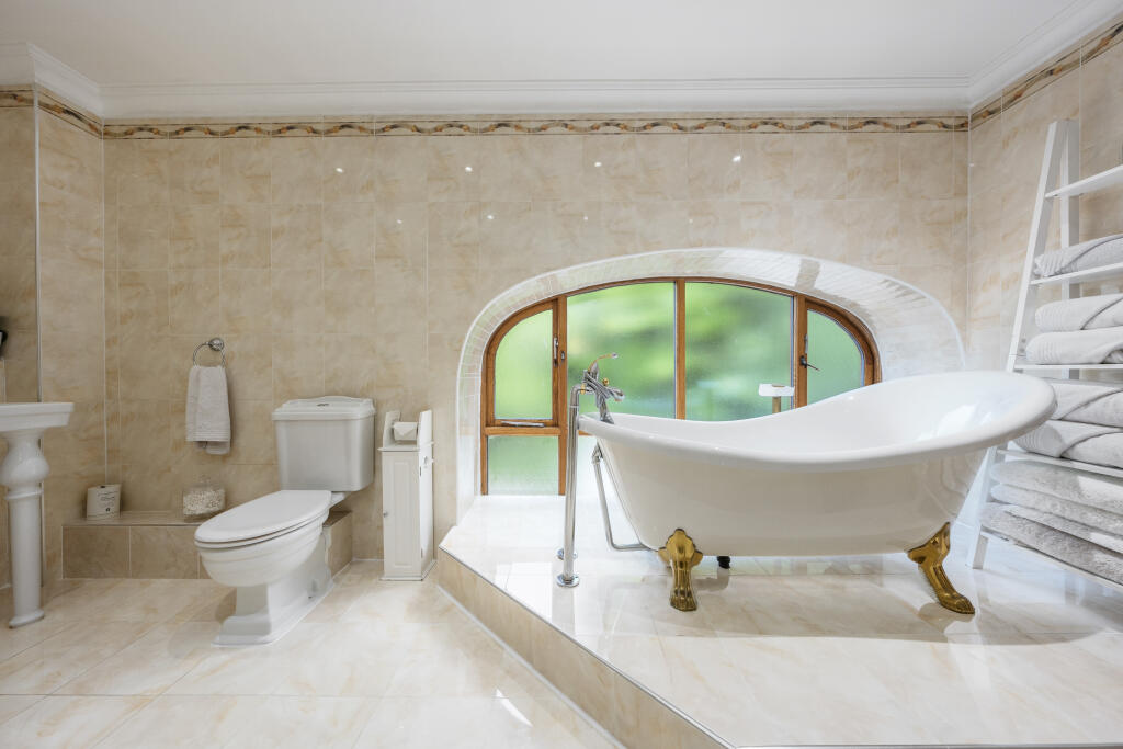Ensuite
