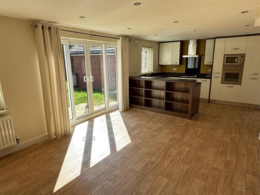 open plan family are