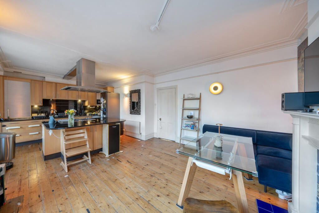 1381793-22-69206f...