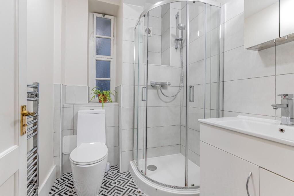 Flat_9__Edric_House__Page_Street-10.jpg