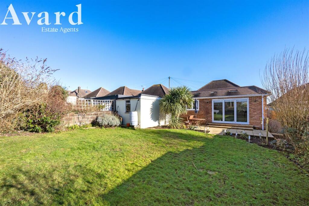 Millcroft Avenue, 5-005.jpg