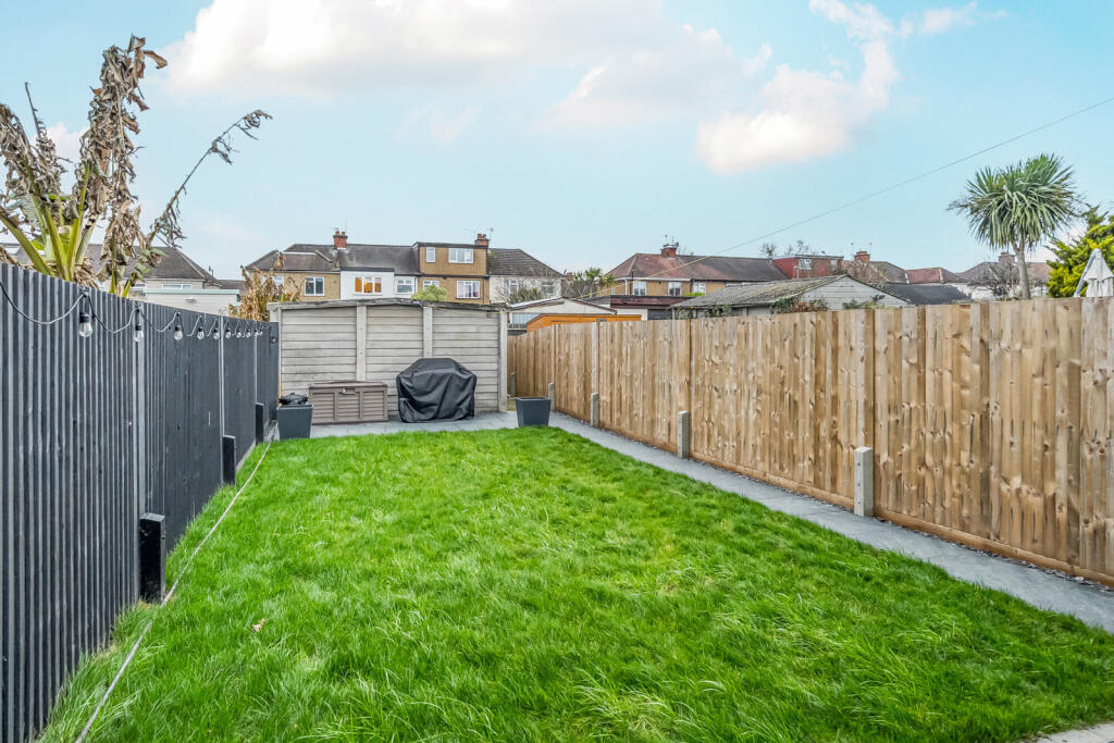 1389107-5-69402a1...