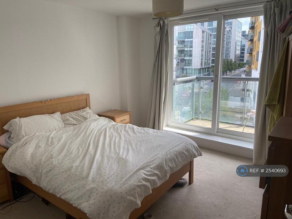 2nd Bedroom + Balcony Views