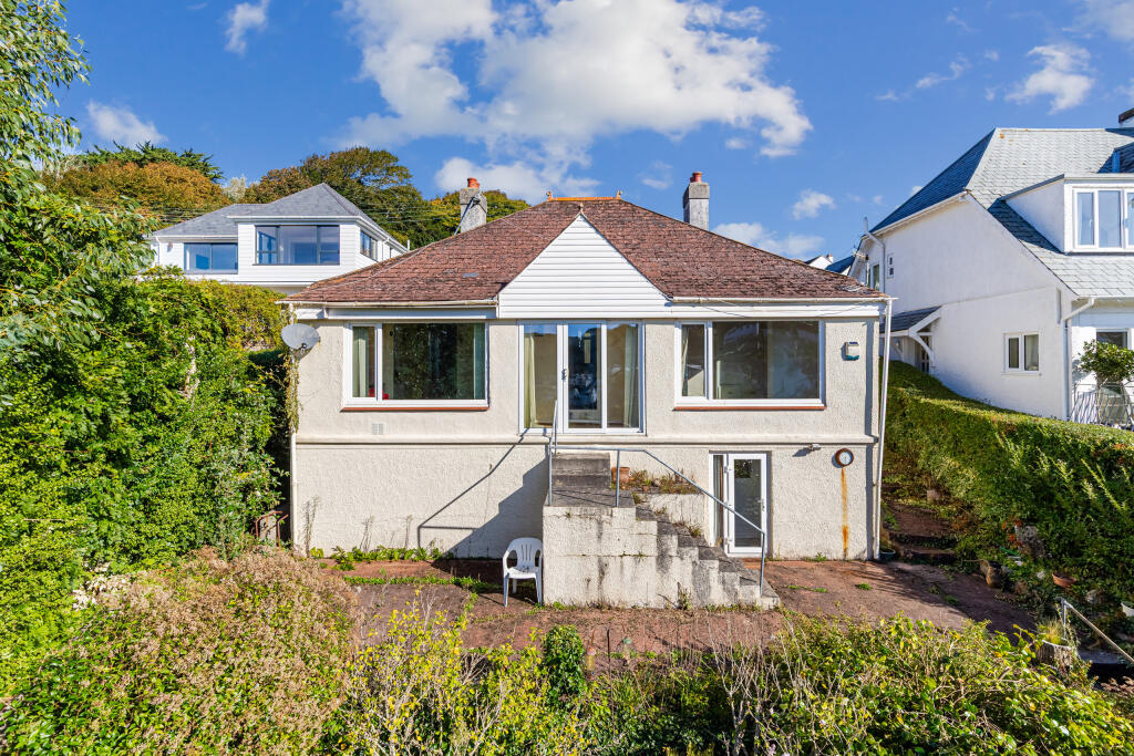 A01 - Newton Ferrers, Spinnakers - 250923