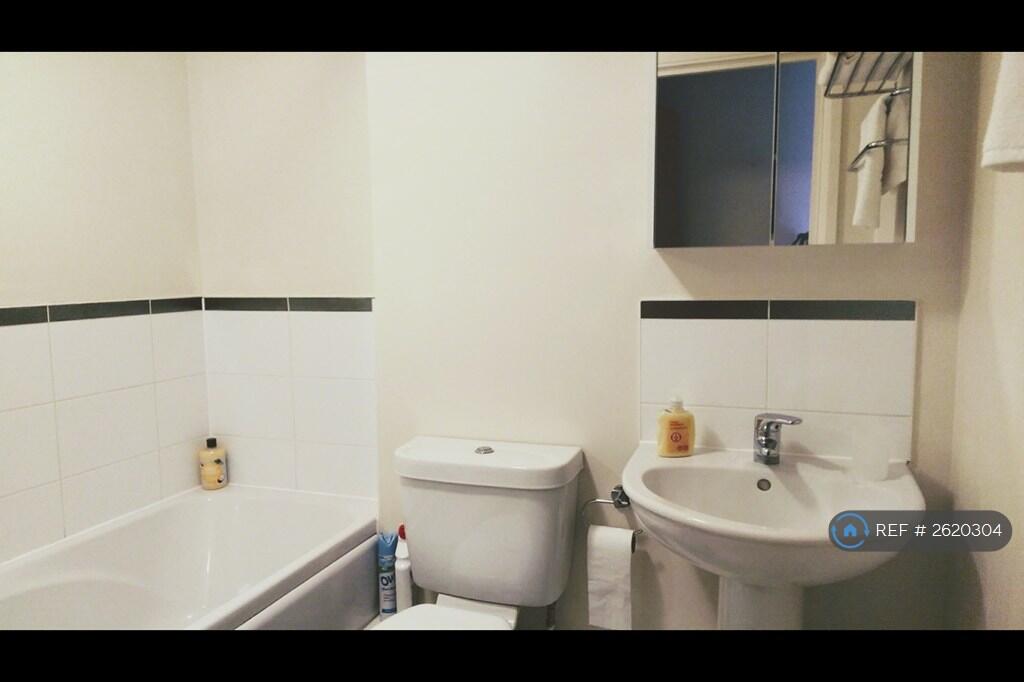 Main Bathroom