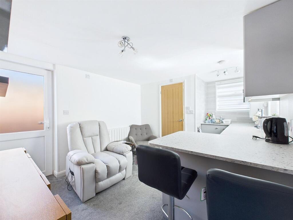 Annex Kitchen/Living Room