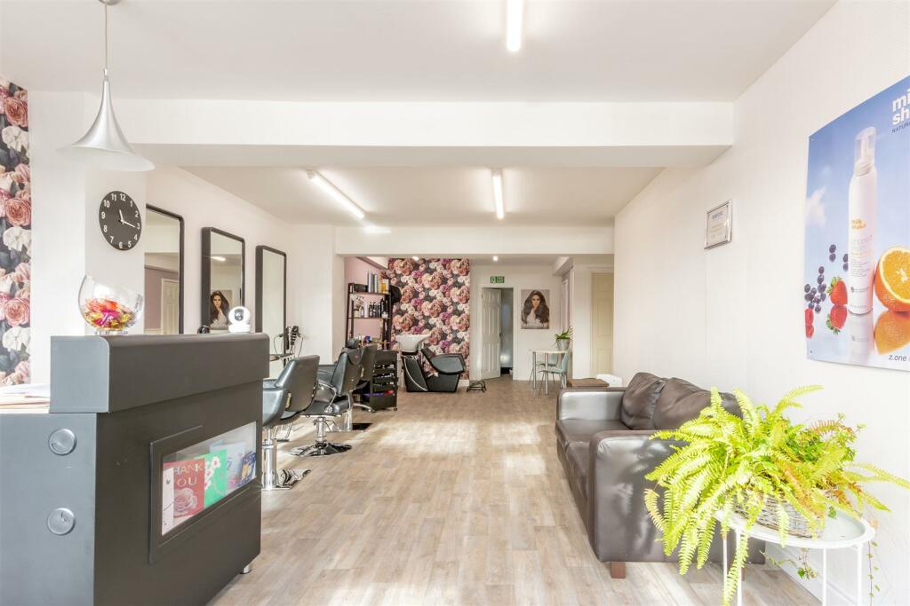 Main Salon