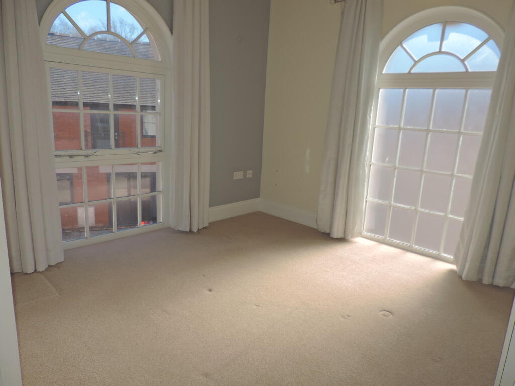 Large bedroom