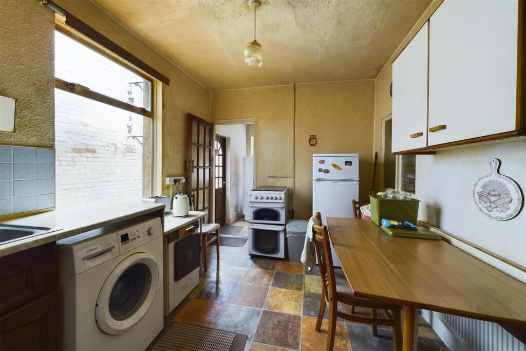 108 Kennington Avenue, Bishopston, Bristol BS7 9ES