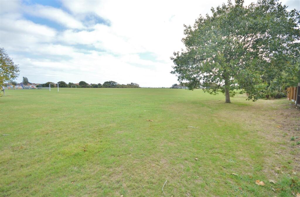 EAST CLIFF FIELDS