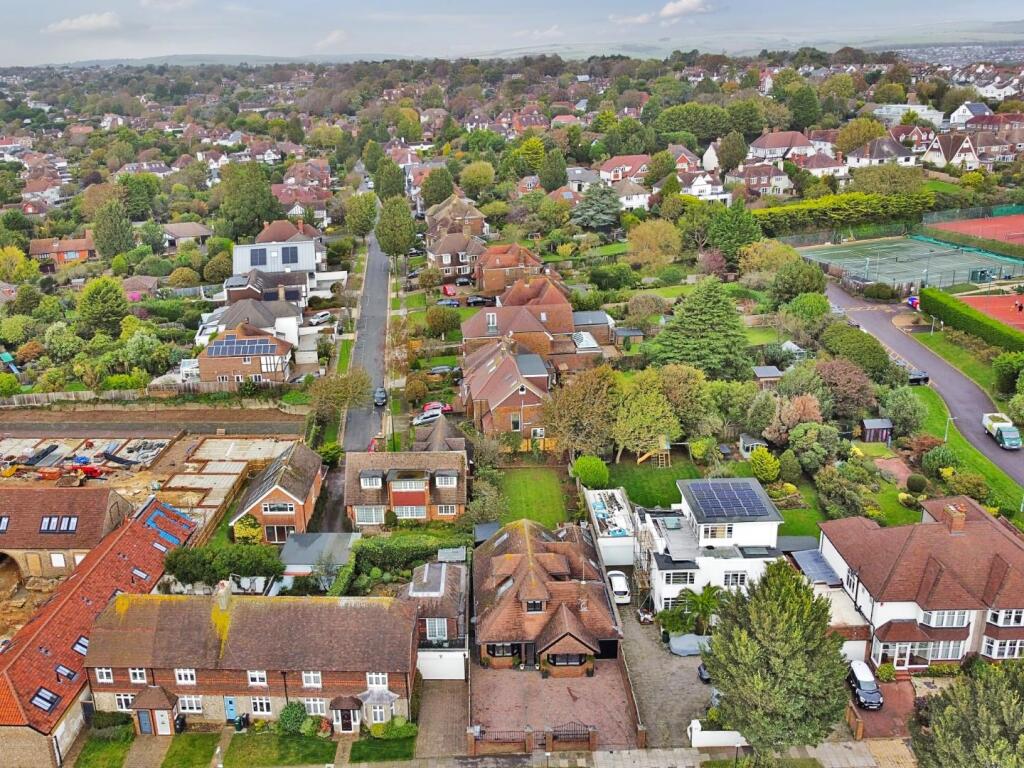 27 The Droveway, Hove, BN3 - drone (2).jpg