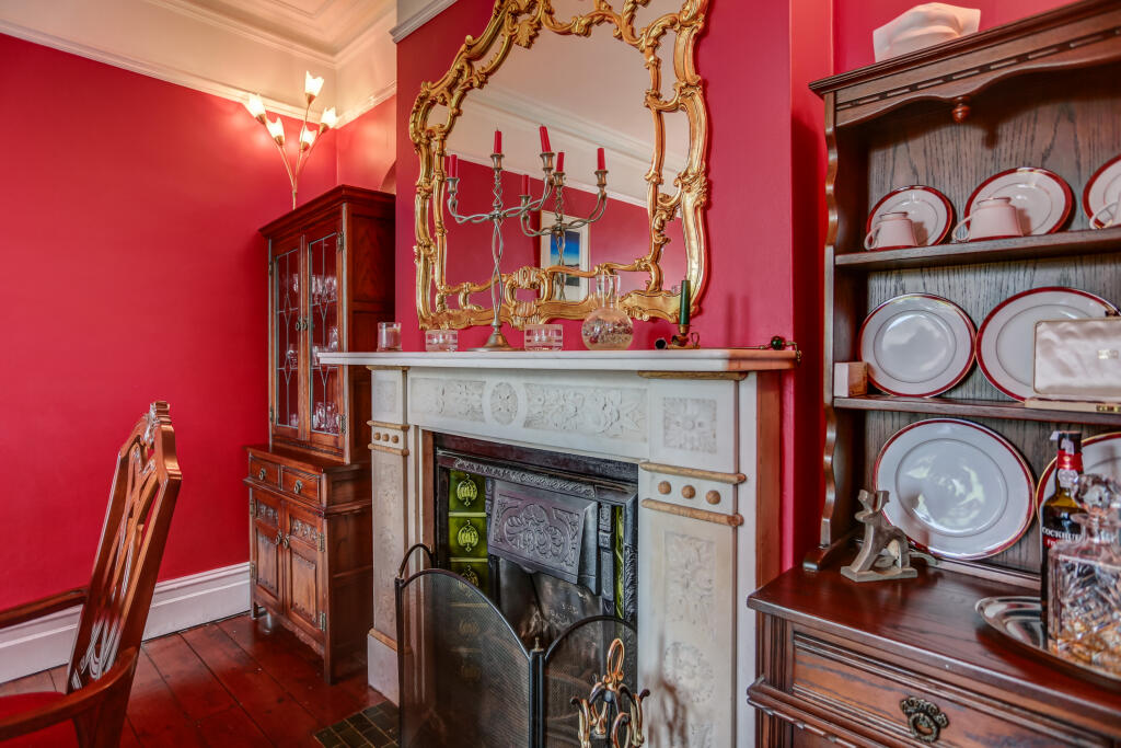 diningroomfireplace