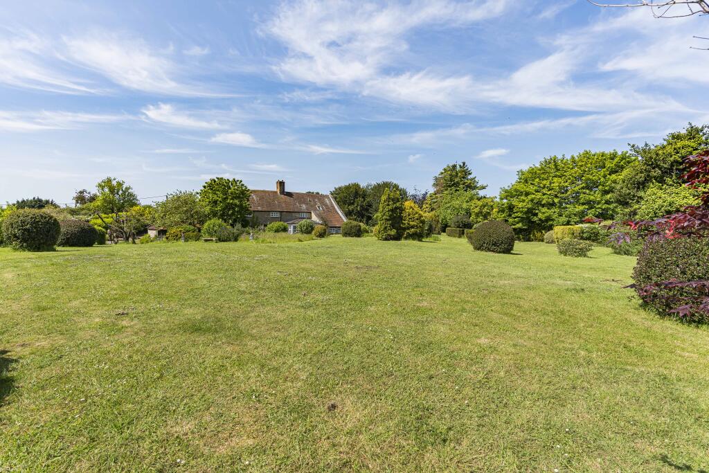 Barn Court, Toot Baldon, Oxford, Oxfordshire, OX44 9NG